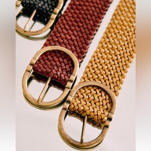 NWT - Sezane Fetiche Olive green woven leather belt - size 80